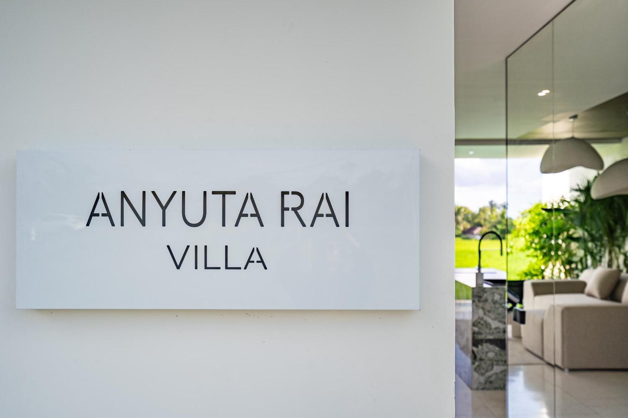 Anyuta Rai Villa Ubud Buitenkant foto